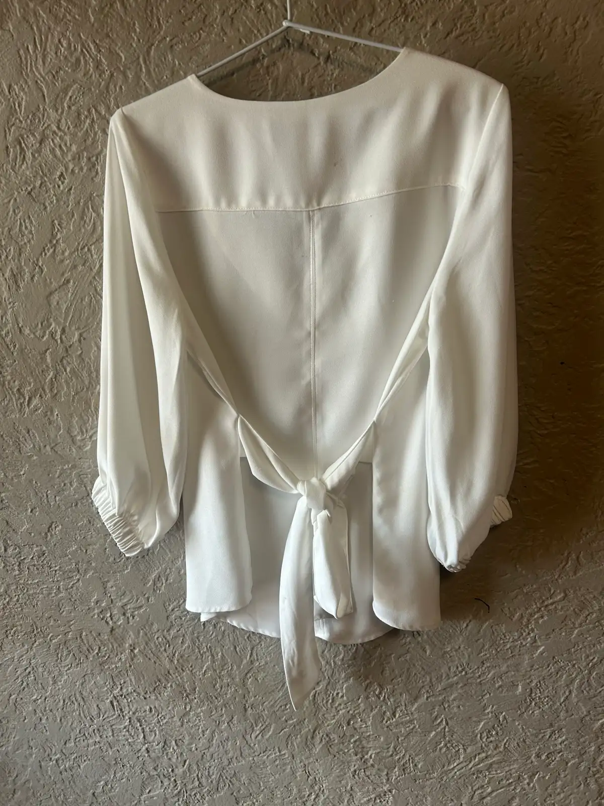 Preview cream satin look blouse – photo 5