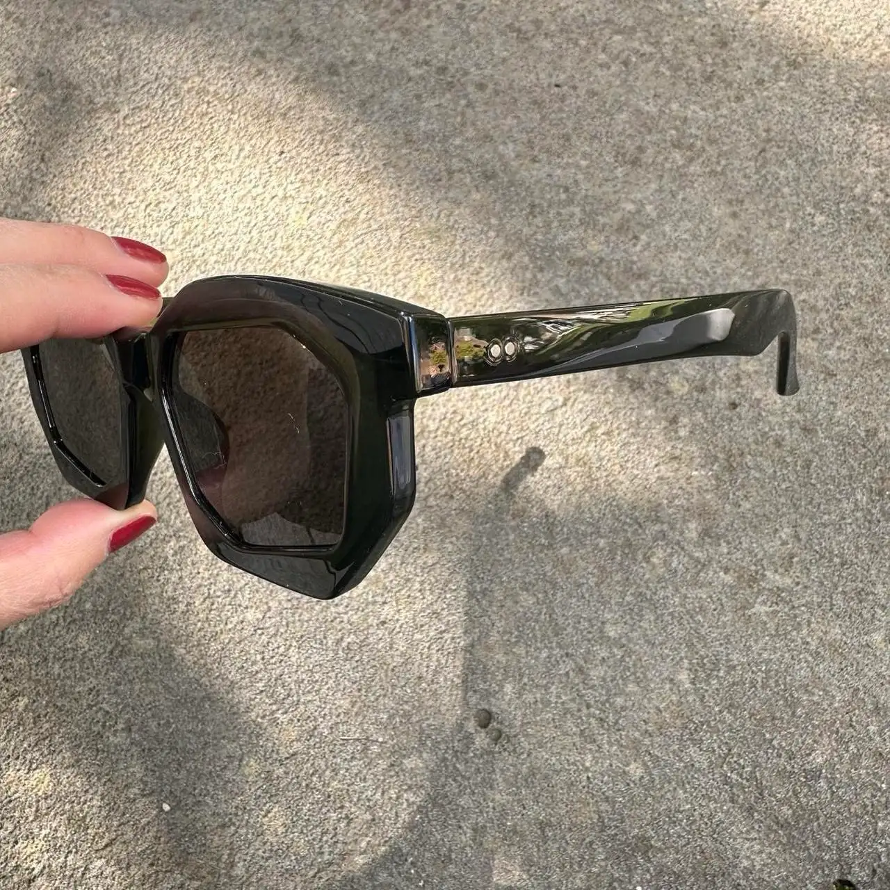 Dark Olive Sunglasses | DG19633-01 – photo 2