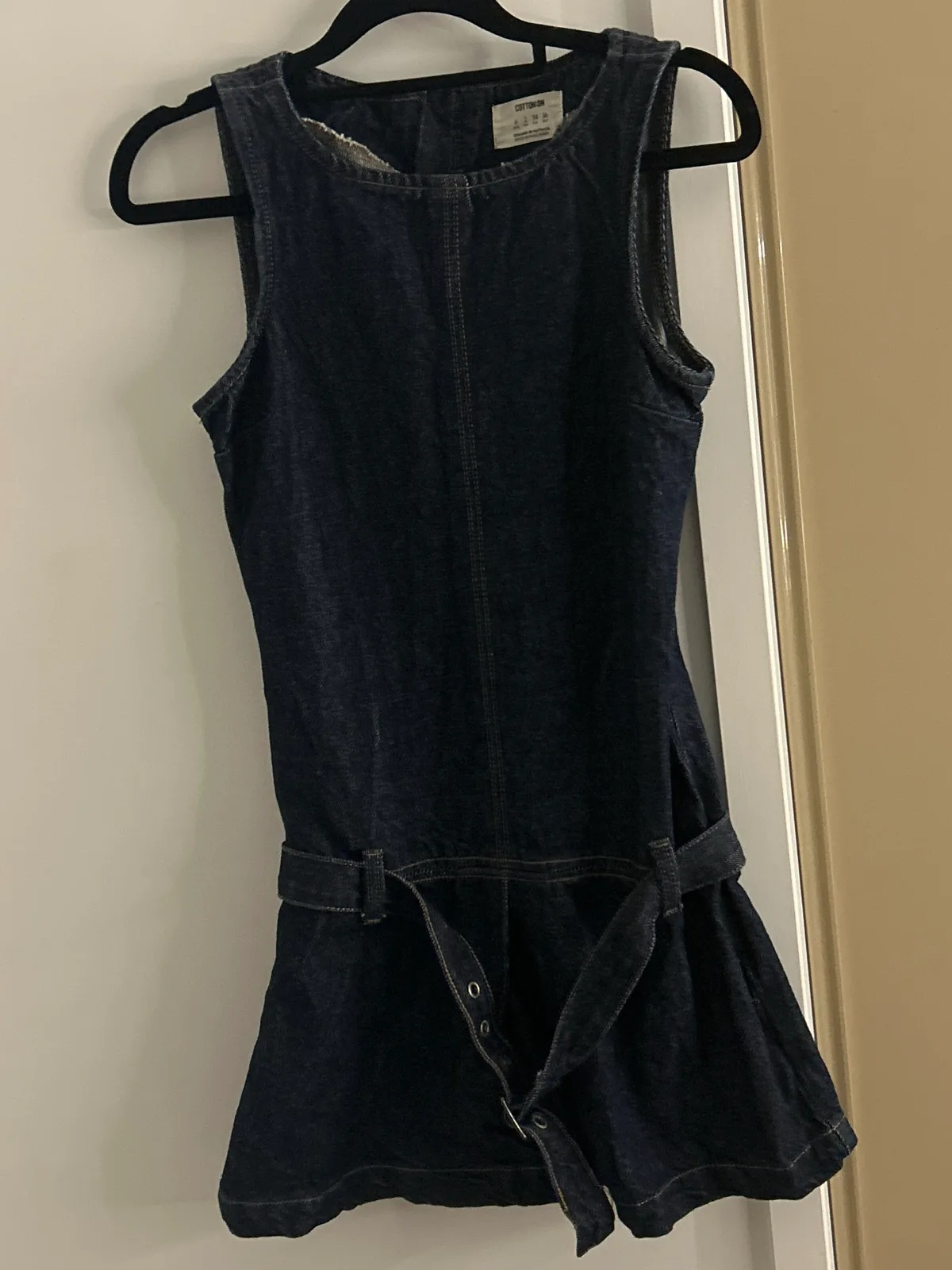Women’s denim dress dark blue, with zipper on the back and matching belt – photo 3