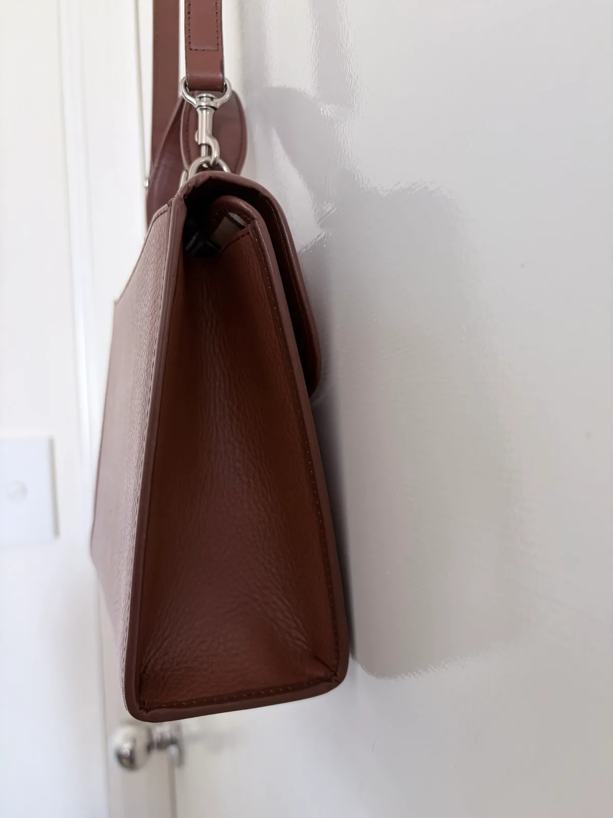 Authentic Vintage Burberry Brown Leather Two-Way Handbag – photo 4