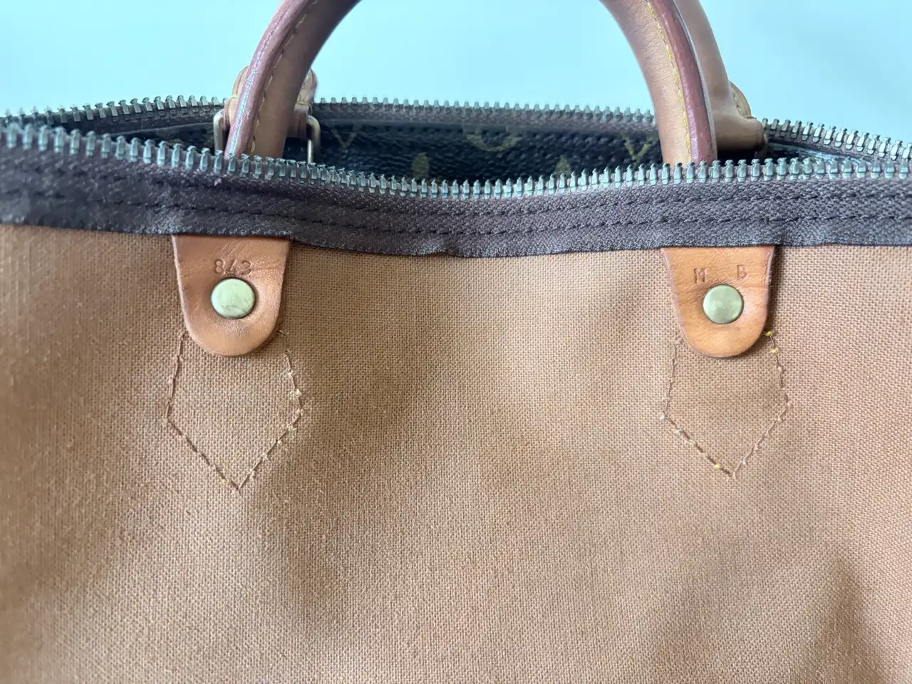 Authentic Vintage Louis Vuitton Speedy 35 Handbag|Good Shape & Condition – photo 9