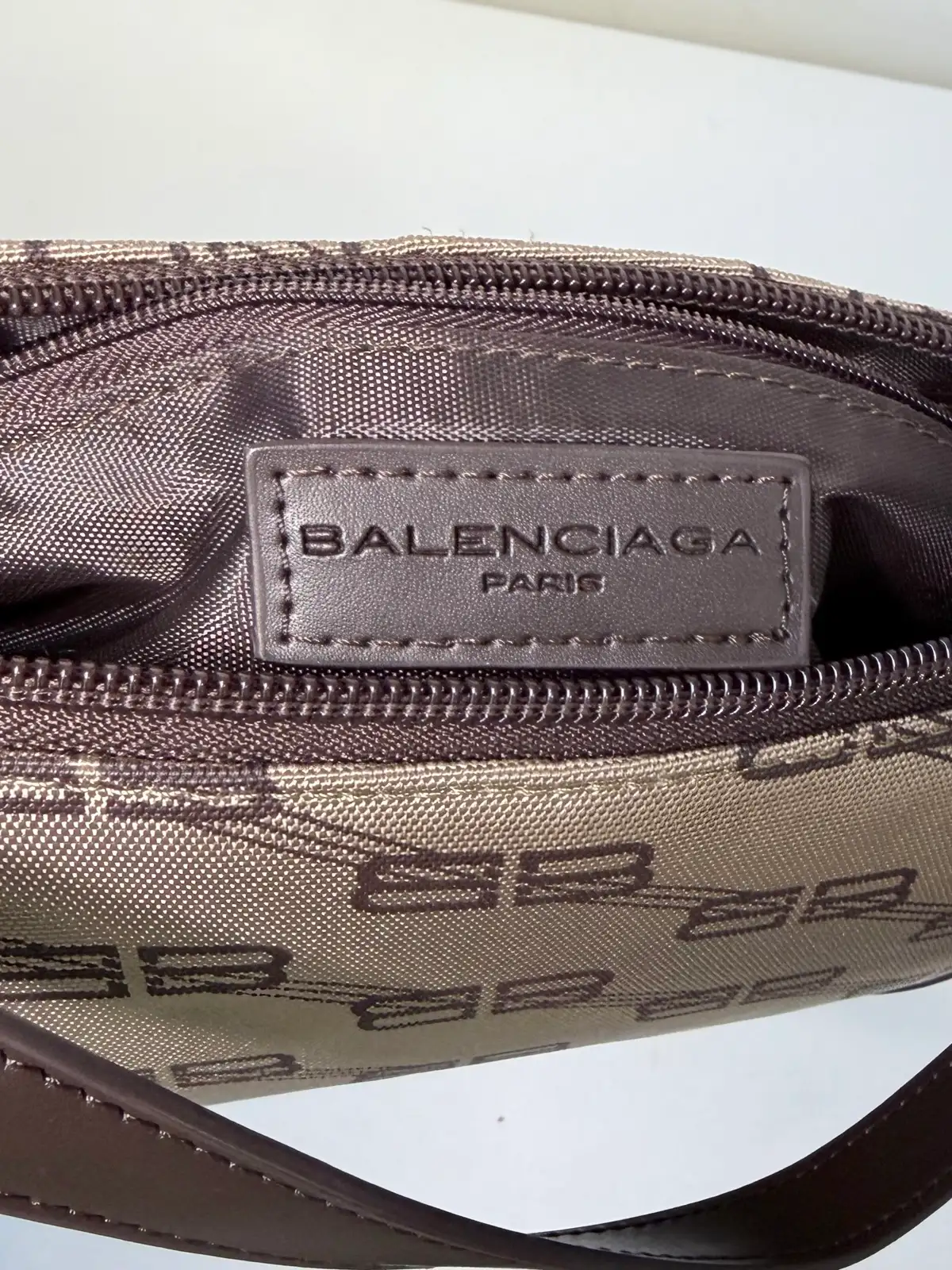 Authentic Balenciaga BB Brown Monogram Canvas Leather Trim Small Shoulder Bag – photo 8