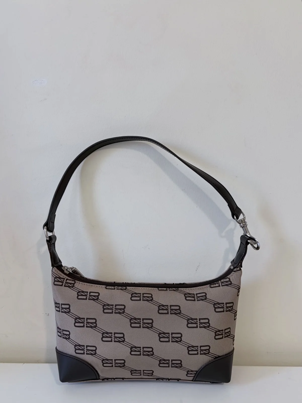 Authentic Balenciaga BB Brown Monogram Canvas Leather Trim Small Shoulder Bag – photo 3