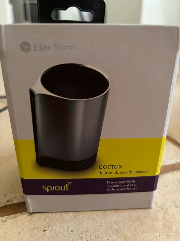 Sprout speaker elite series delux Bluetooth speaker