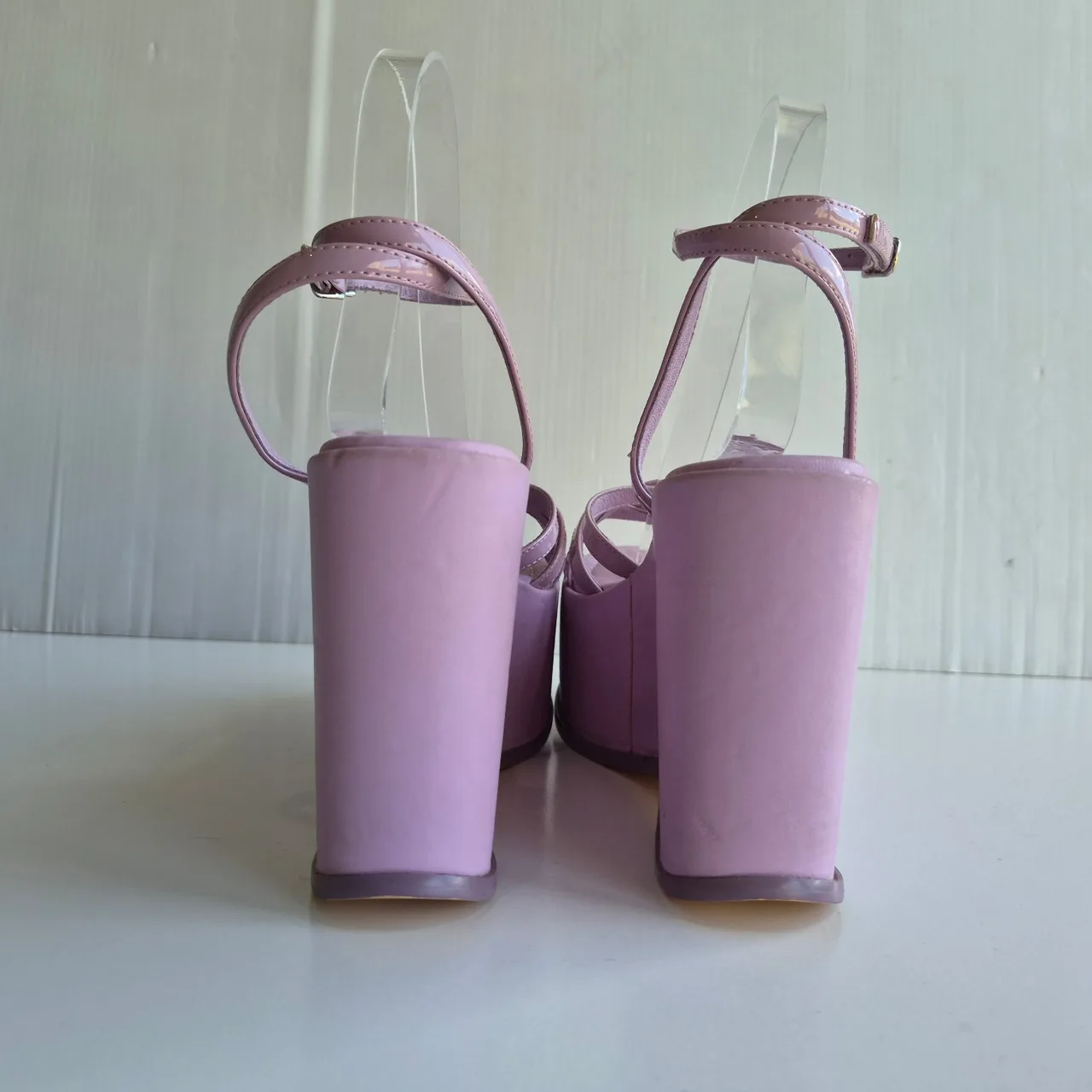 ROC Roxie Lilac Purple Leather & Non Leather Strappy Platform Heels Size 39 — photo 5