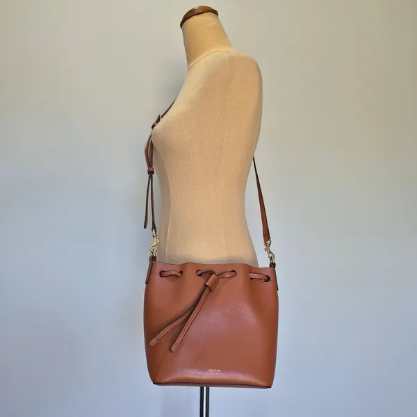 Oroton Harriet Medium Tan Brown Leather Bucket Shoulder Bag