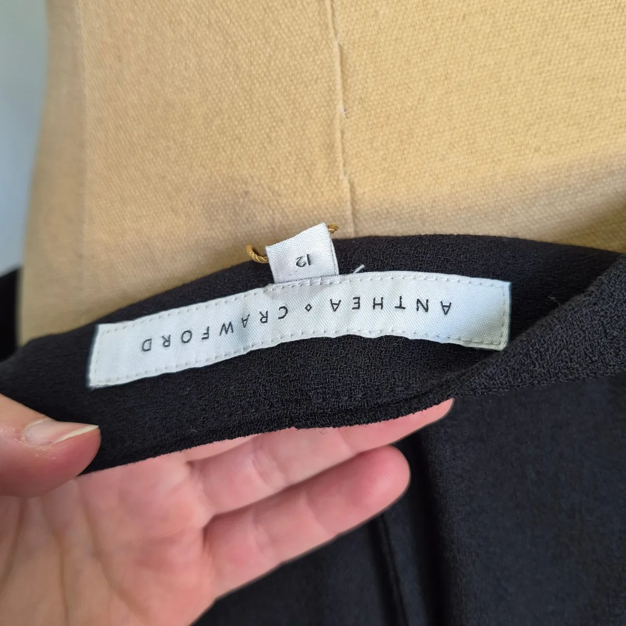 Anthea Crawford Black Wool Crepe High Rise Tapered Dress Pants Size 12 — photo 6