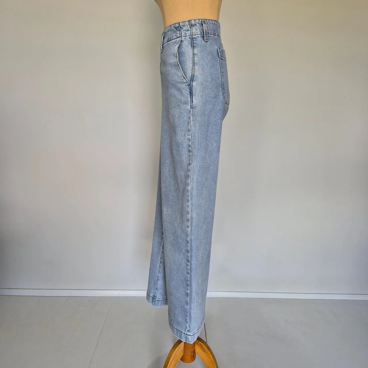 Country Road Light Blue Wash Denim High Rise Wide Leg Jeans Size 16 — photo 2