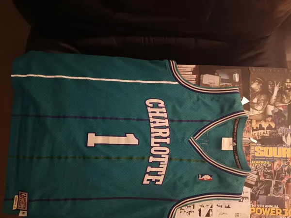 Charlotte Hornets Adidas singlet Medium