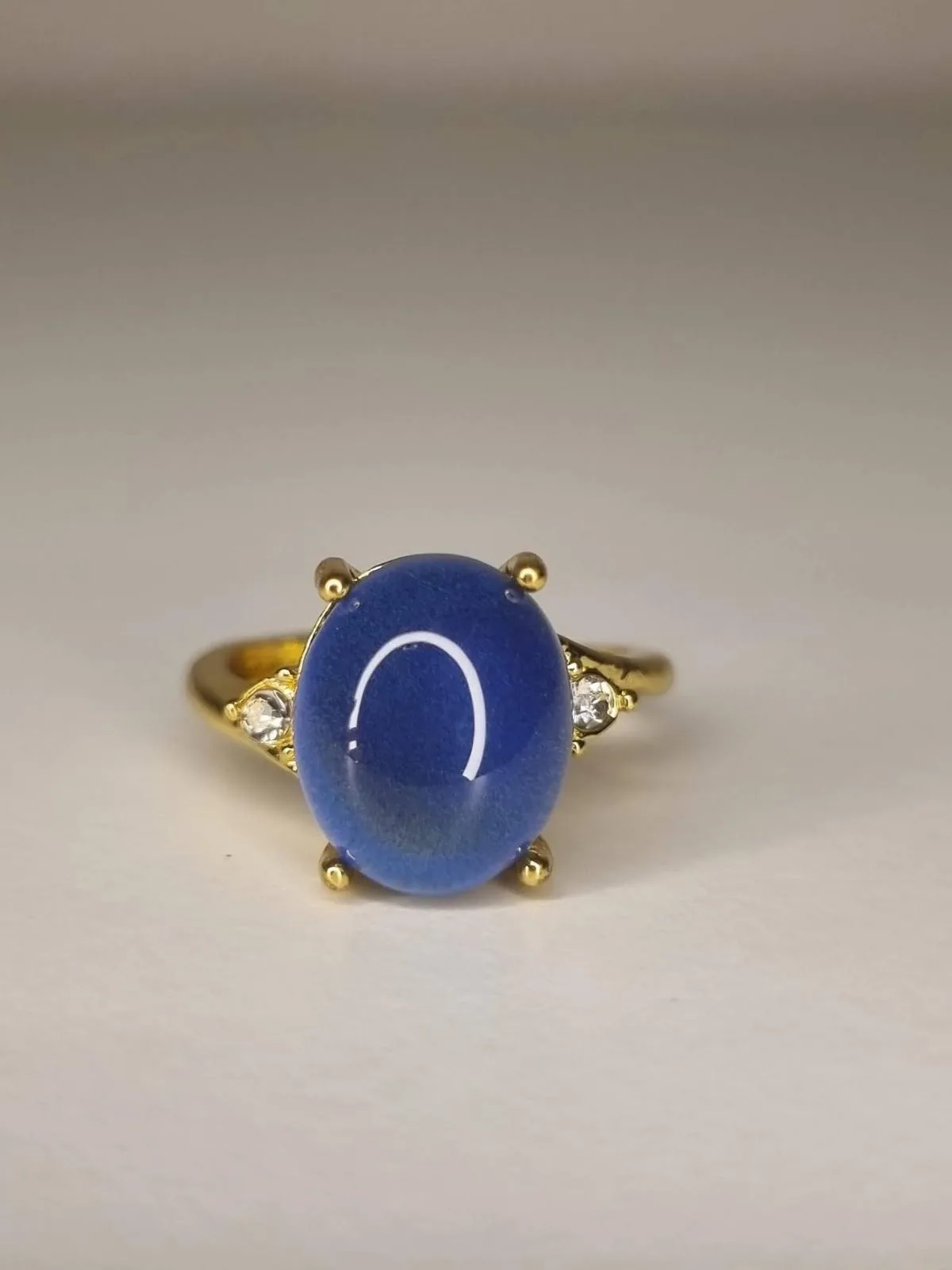 Gold accented mood rings – photo 4