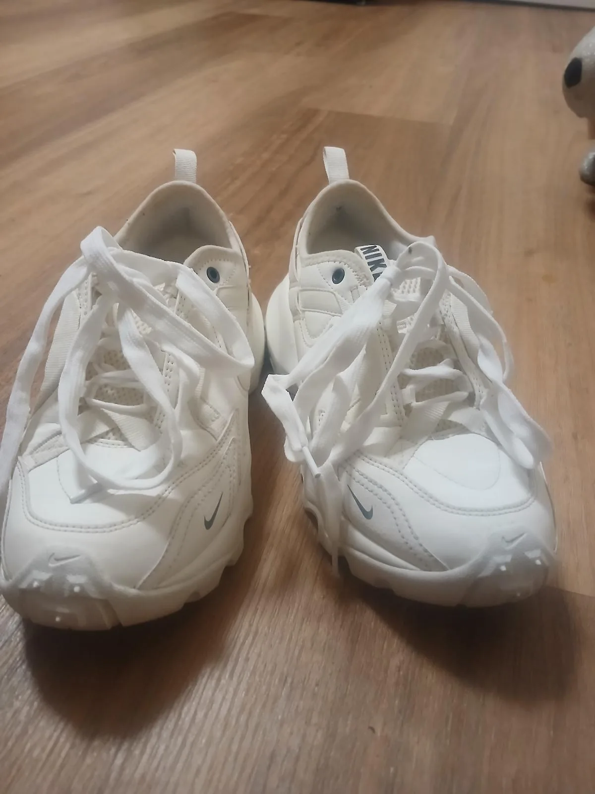 Nike TC 7900 Sail Women's Lifestyle Sneakers size 7 – photo 5