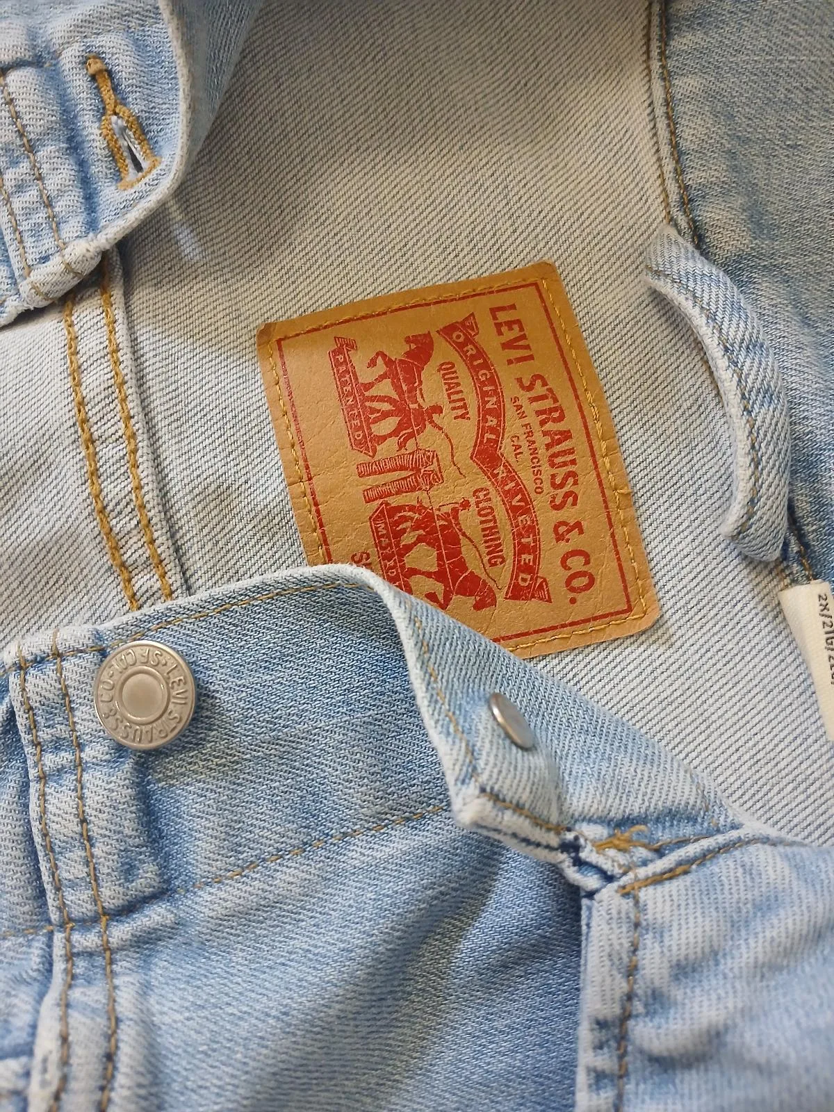 Levis womens jacket — photo 2