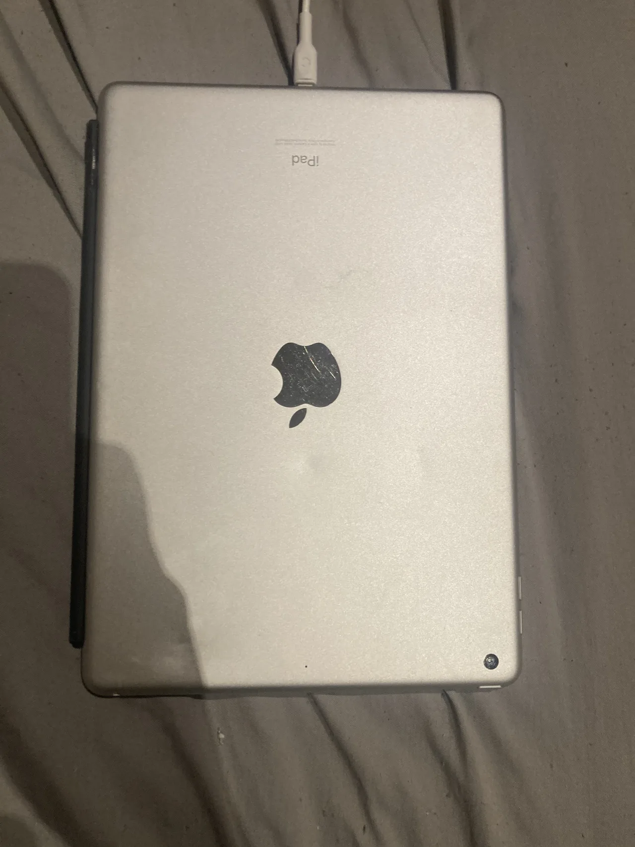 7th Generation Apple IPAD, Cygnett Charger and Apple IPAD Adapter — photo 2