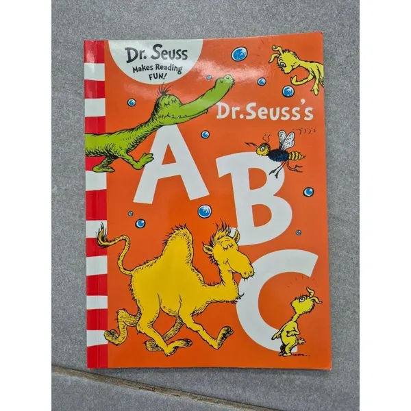 Dr. Seuss's ABC by Dr. Seuss - Children's Alphabet Book