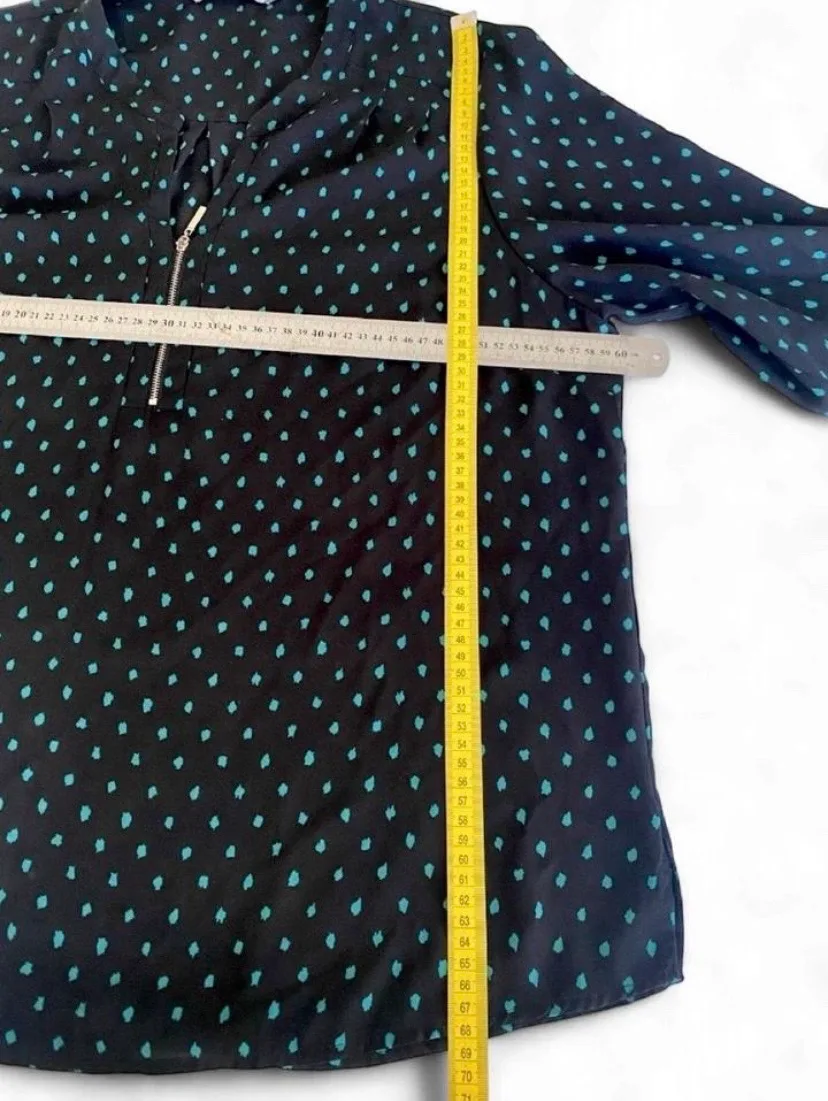 Katies Top 18 Black+ Green Spots – photo 6