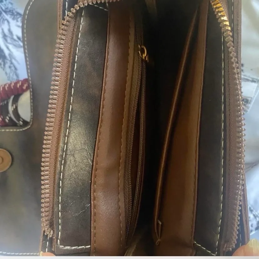 Western-Style Saddle inspired Shoulder Bag — photo 6