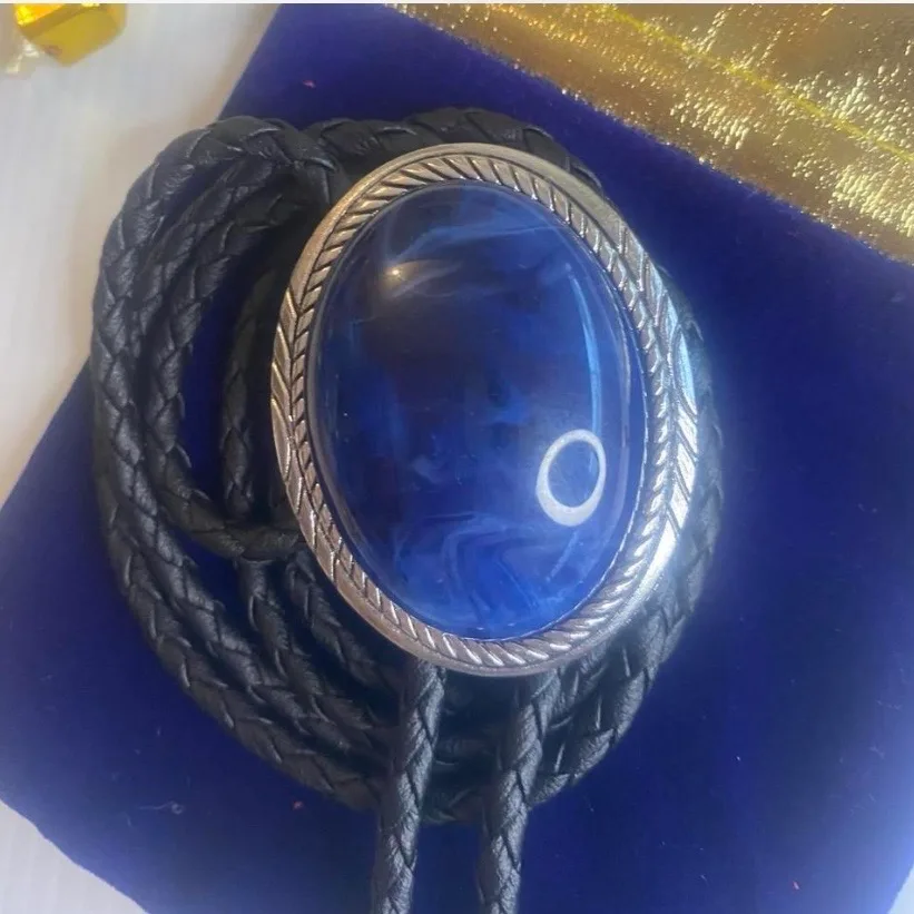 Western Style Bolo Tie Blue Faux Lapis Lazuli NEW – photo 4