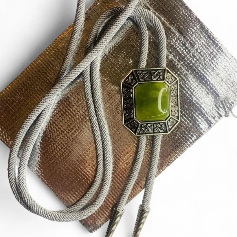 Western Boho Bolo Tie Silver-Tone Celtic Knot & Green Onyx NEW – photo 2