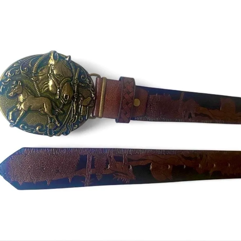 Western tooled belt, brown with brass-toned horse buckle NEW — photo 3