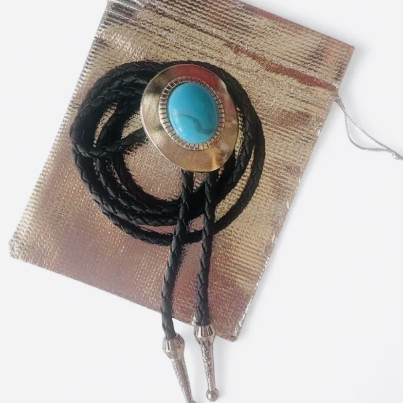 Western Bolo Tie Turquoise in Silver-Tone Setting – photo 3