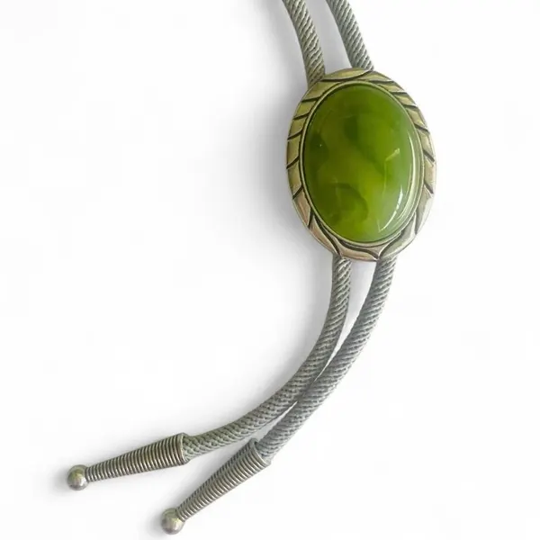 Southwestern Style Green Onyx Bolo Tie