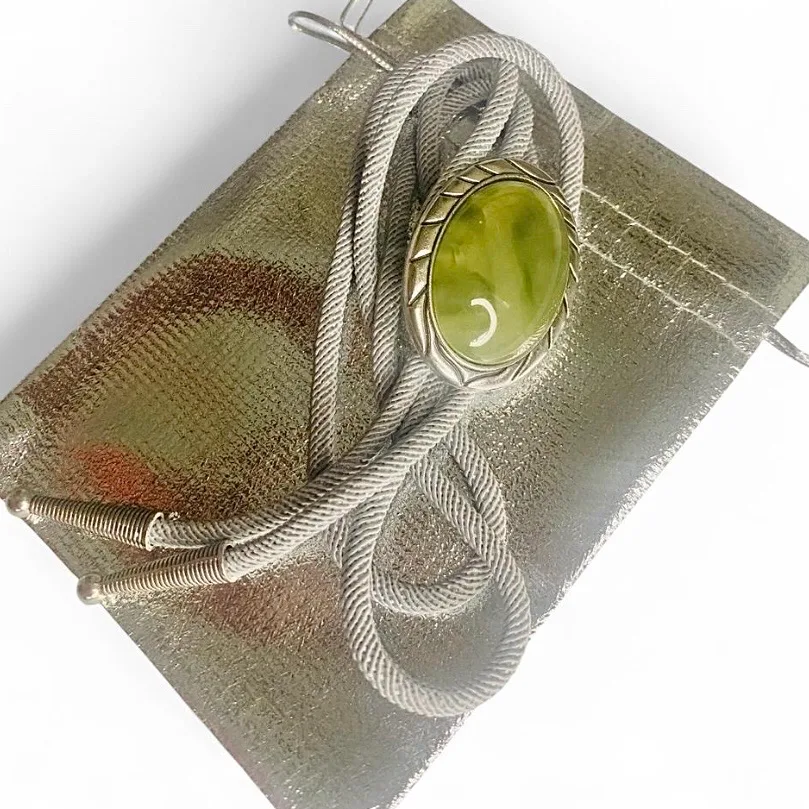 Southwestern Style Green Onyx Bolo Tie – photo 3