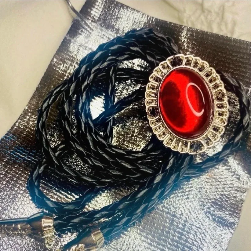 Western Red Cabouchon Bolo Tie Silver-Tone Bezel — photo 3