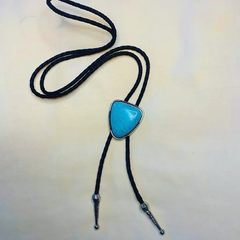 Western Bolo Tie Faux Turquoise Silver Tone Bezel — photo 5