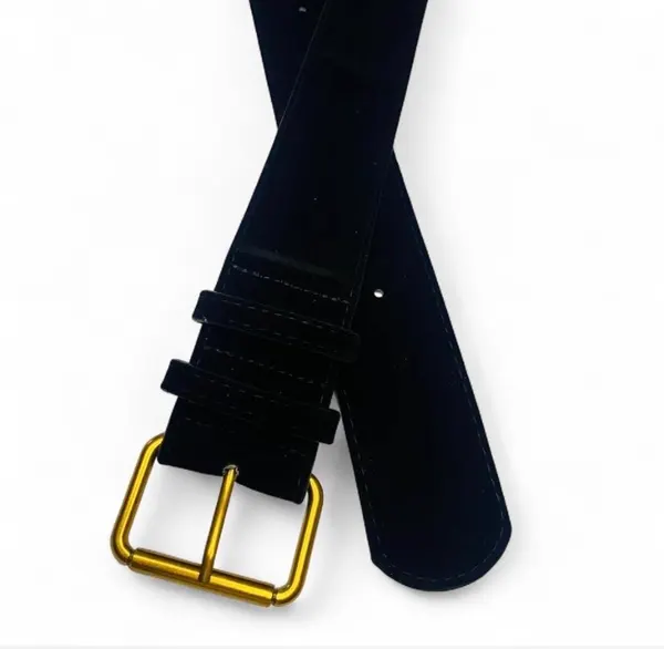 Retro-style wide black velvet belt large gold-tone buckle