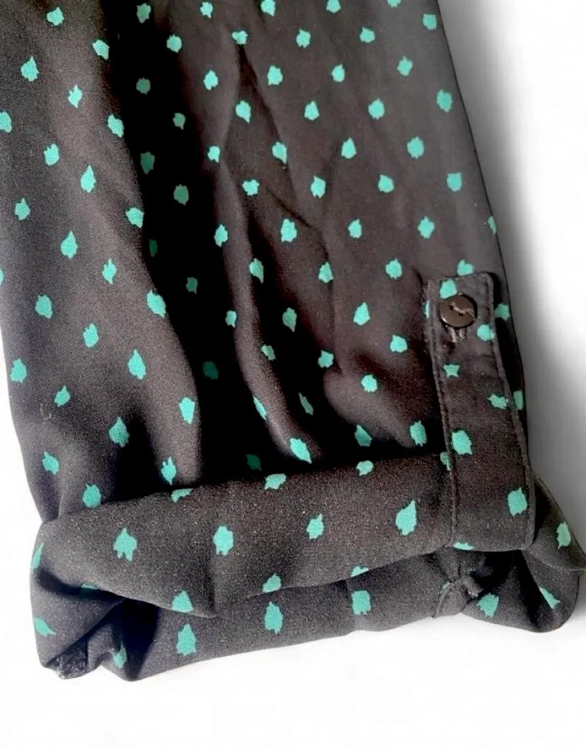 Katies Top 18 Black+ Green Spots – photo 5