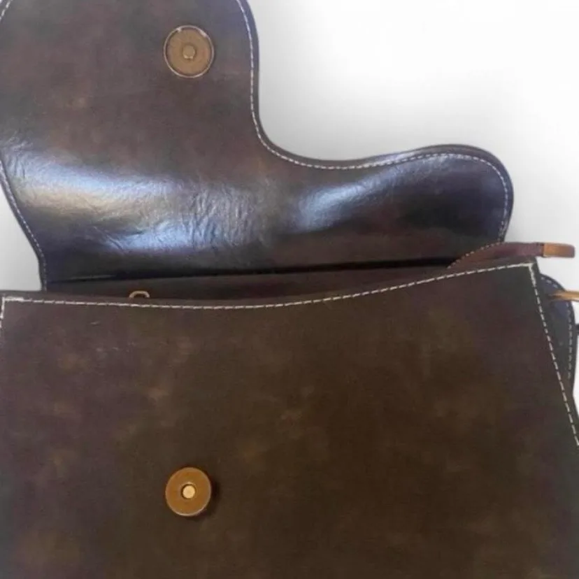 Western-Style Saddle inspired Shoulder Bag – photo 3