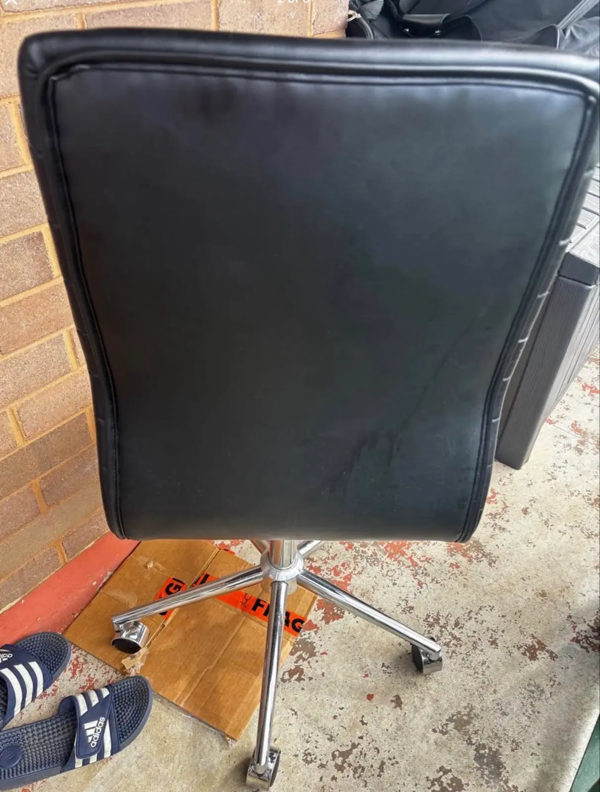 Office chair – photo 2