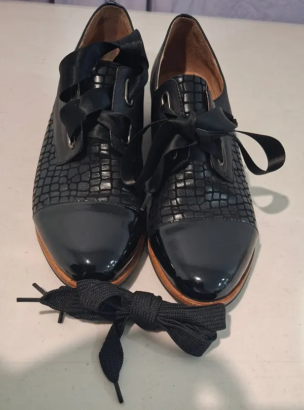Ladies Black Patent Leather Shoes Size 40