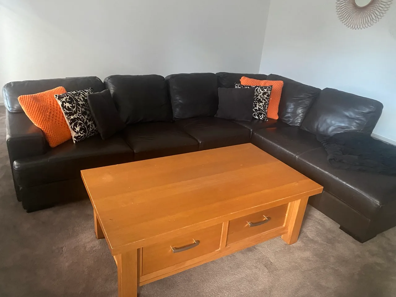 Couches — photo 4