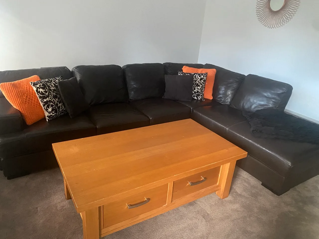 Couches — photo 5