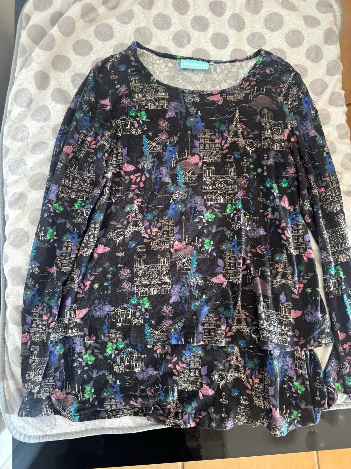 Vintage gothic style xs women’s top — photo 2