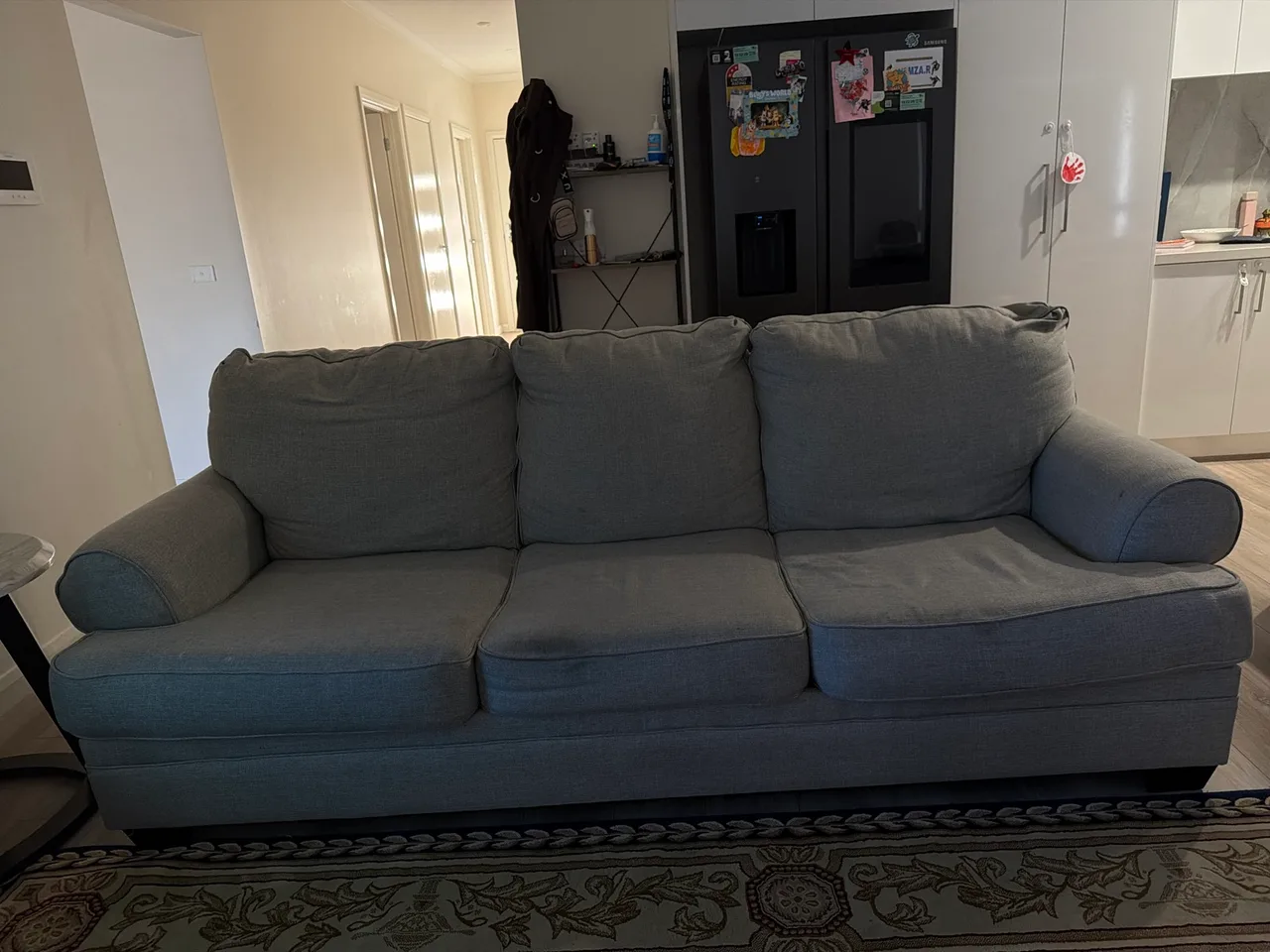 Couches — photo 2