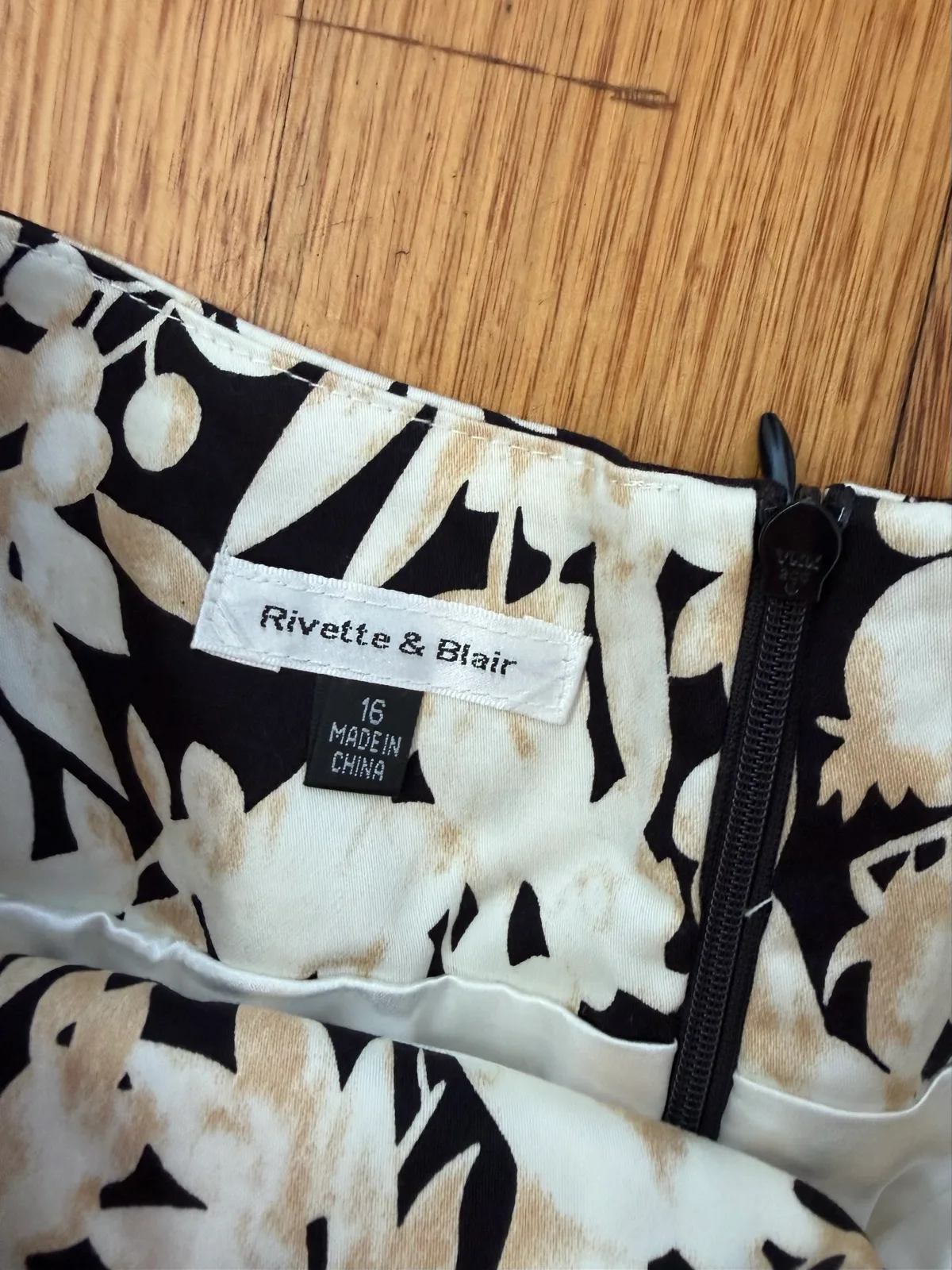 Rivette and Blair sleeveless pencil dress size 16 – photo 2