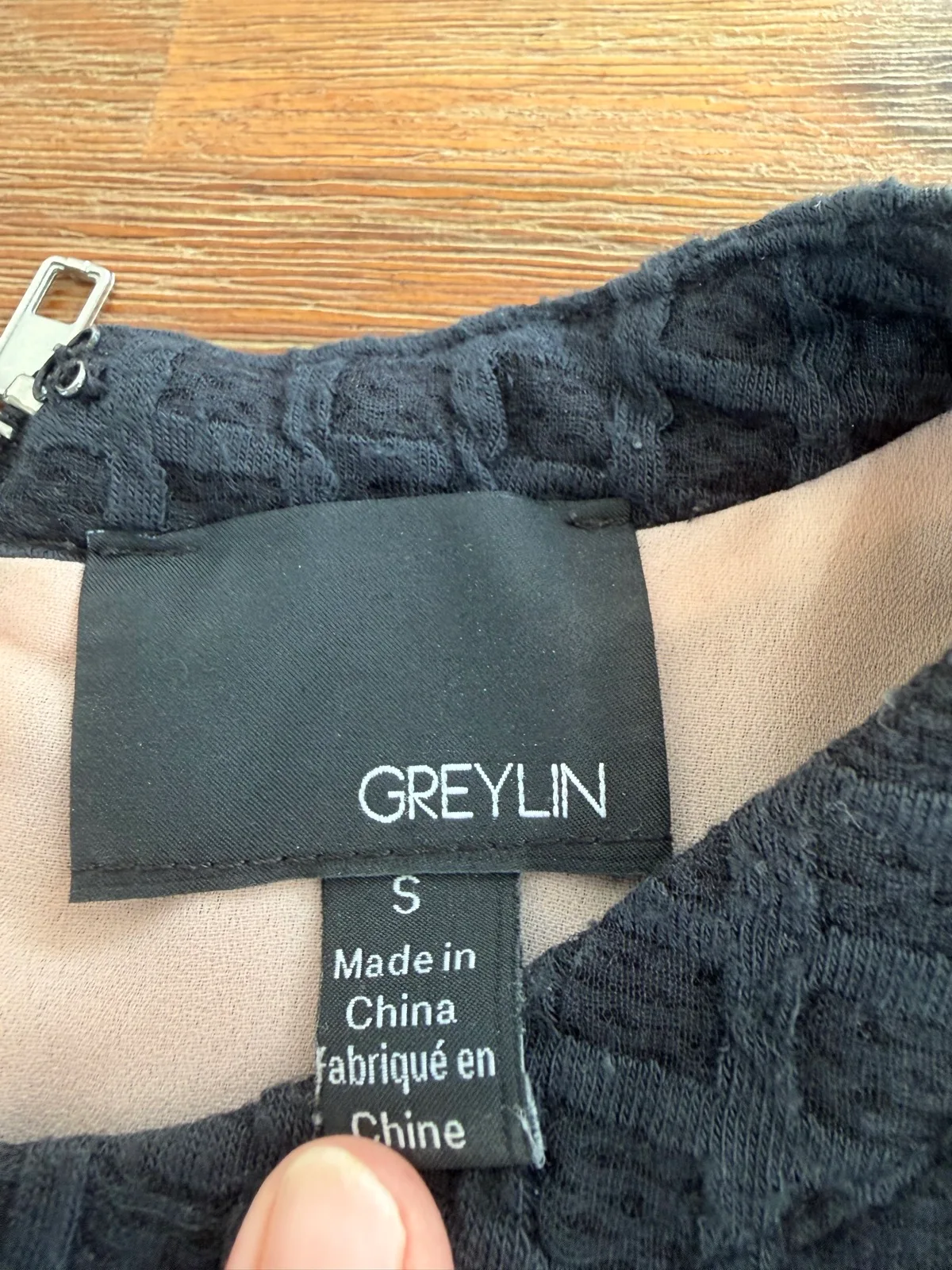 Greylin layered lace trim top size s — photo 3