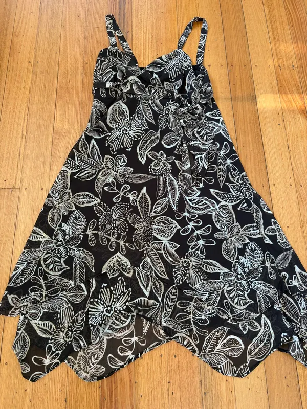Expression botanical print sundress size 16