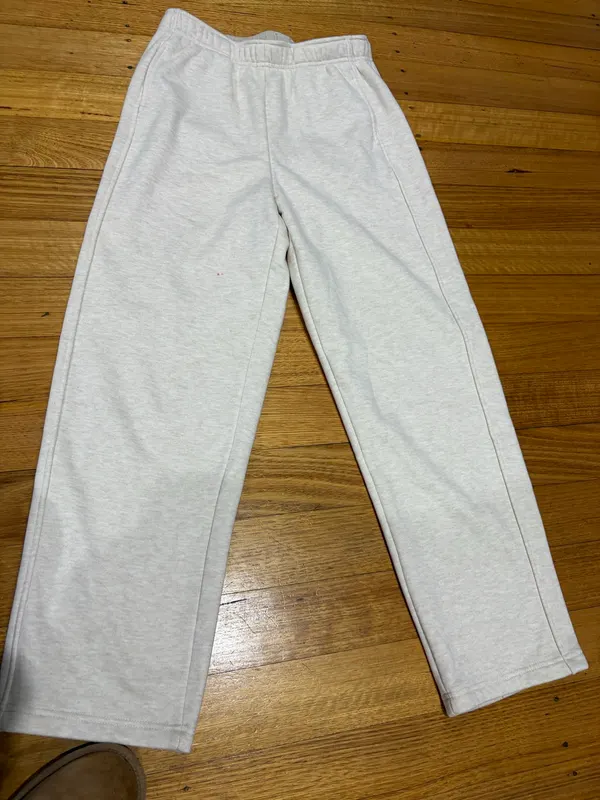 No brand trackies size L