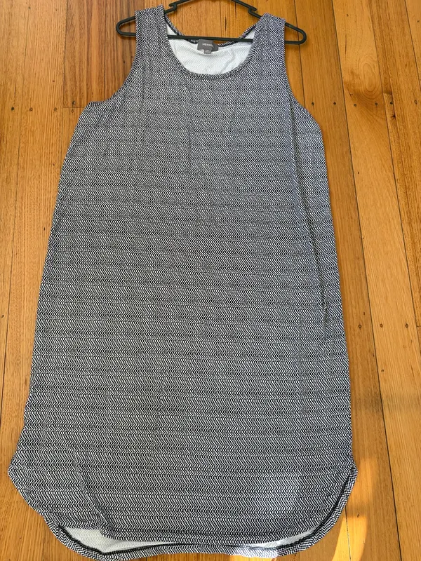 Sussan sleeveless shift dress size xl
