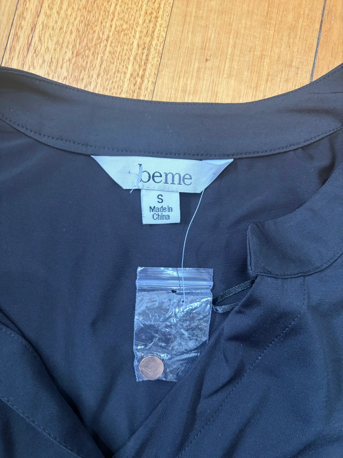 Beme short sleeve utility top size 16 – photo 2