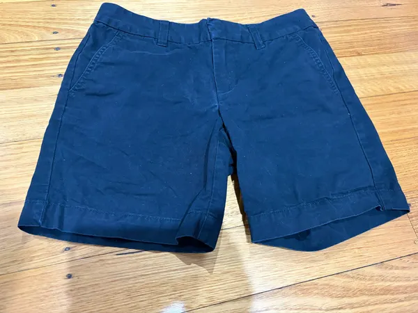 Tommy Hilfiger black shorts size 0 (uk4)