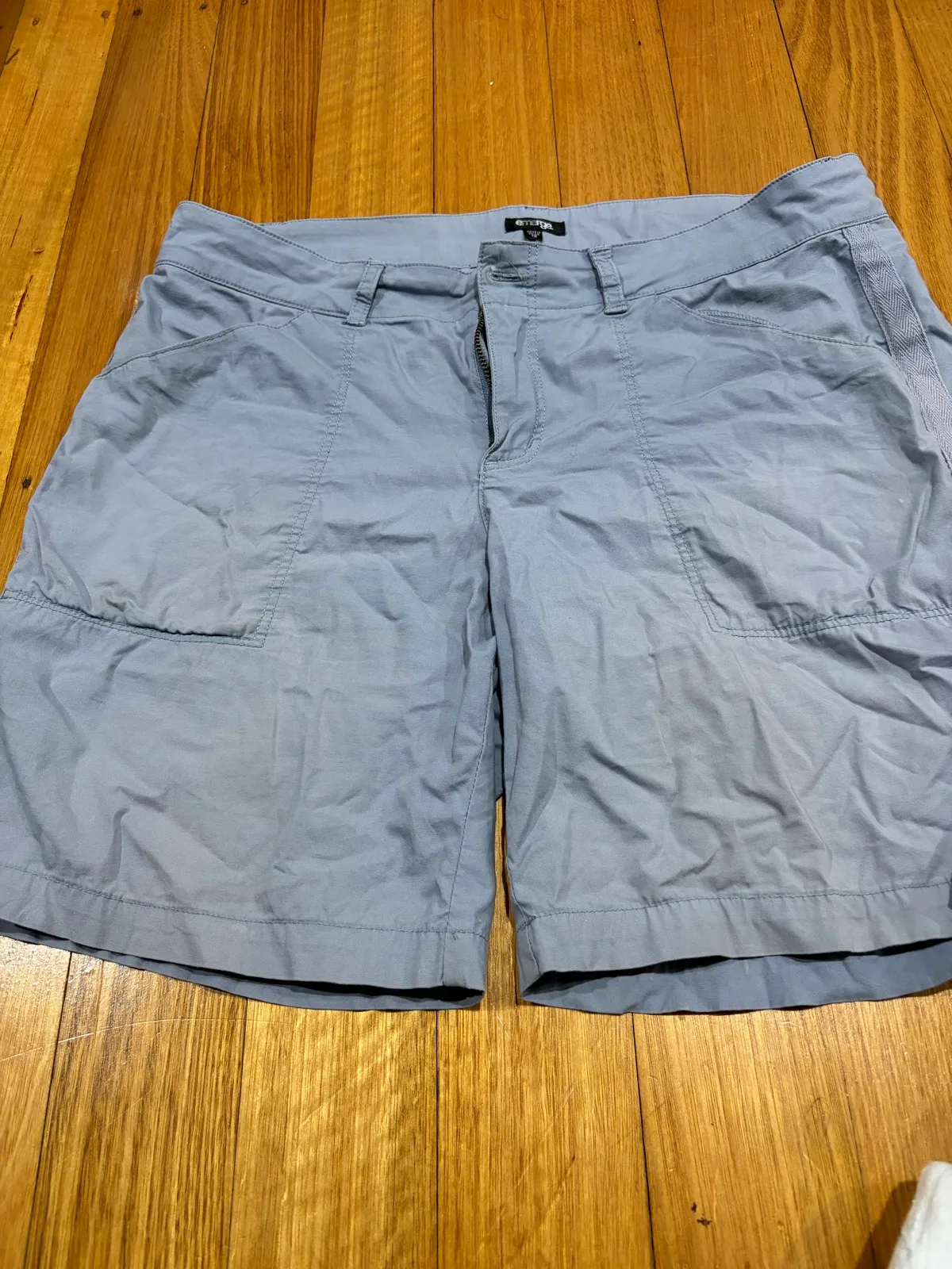 Emerge blue grey hiking shorts size 12 — photo 2