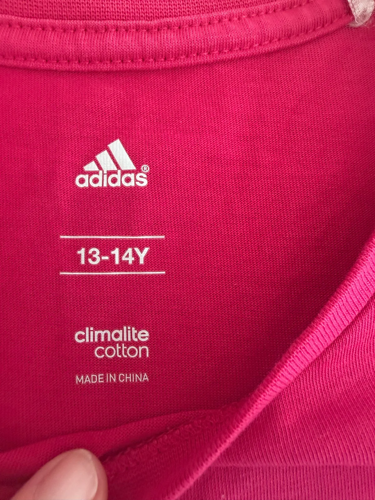 Adidas essentials graphic tee size 13 years – photo 2