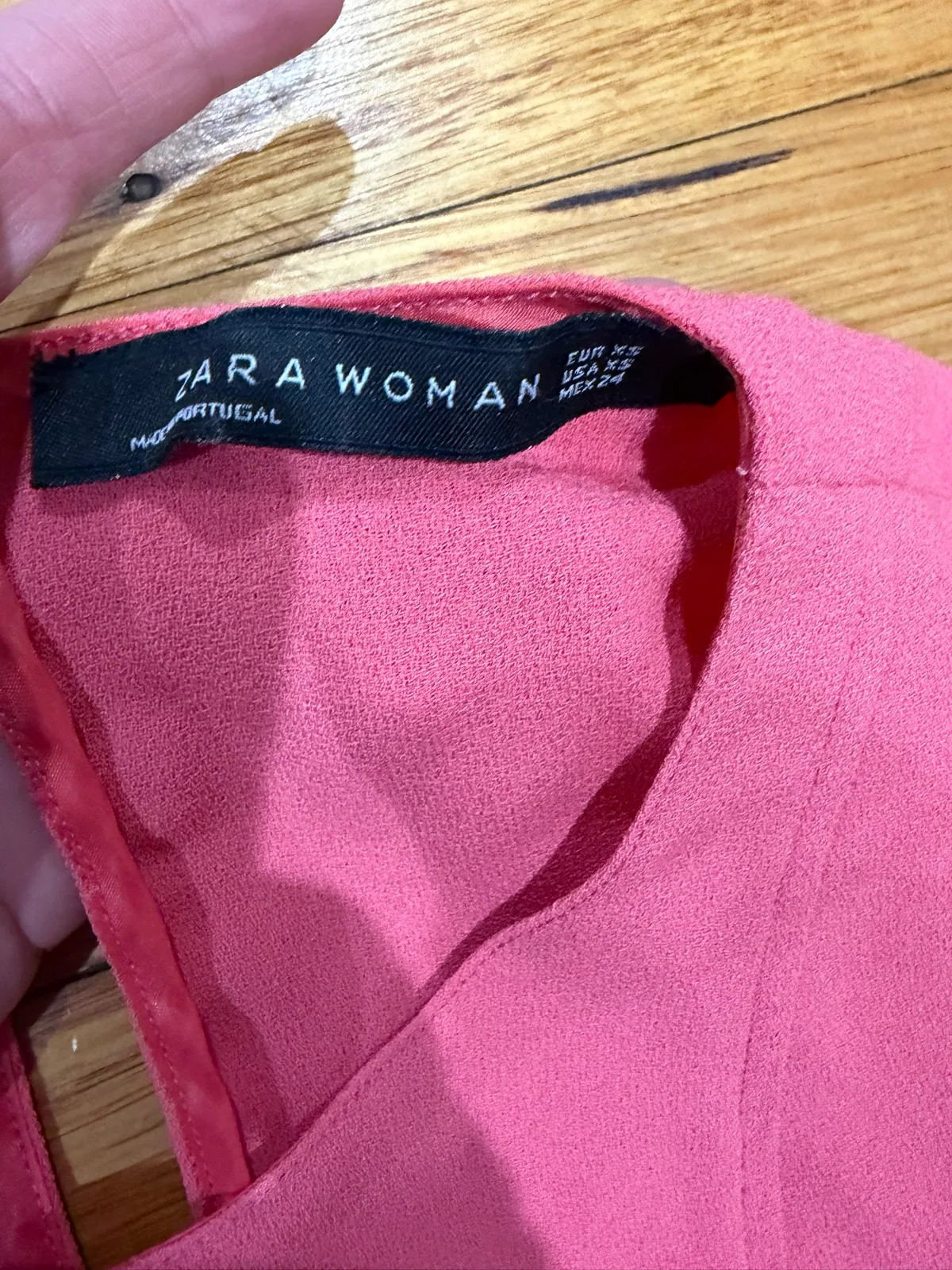 Zara woman fuchsia pink sleeveless shell top size 6 – photo 2