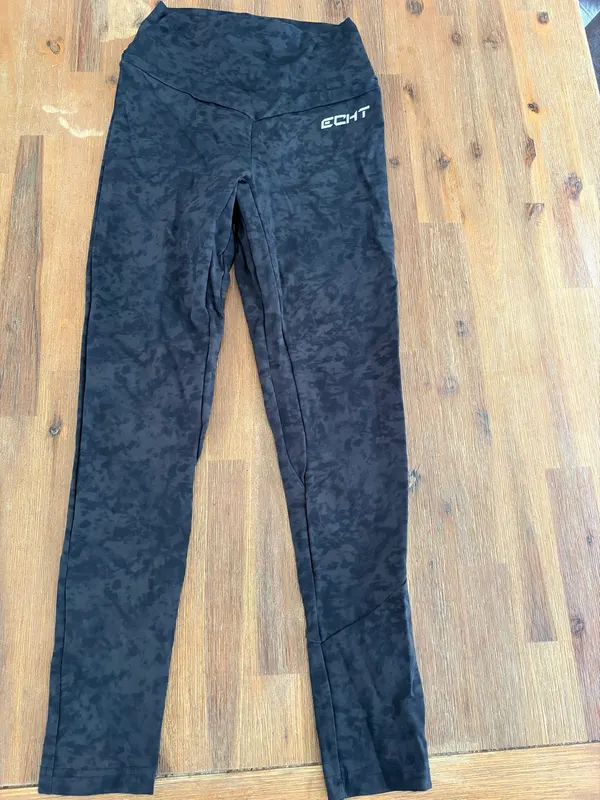 Echt black camo leggings size xs