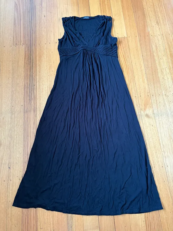 Jeanswest sleeveless maxi dress size L