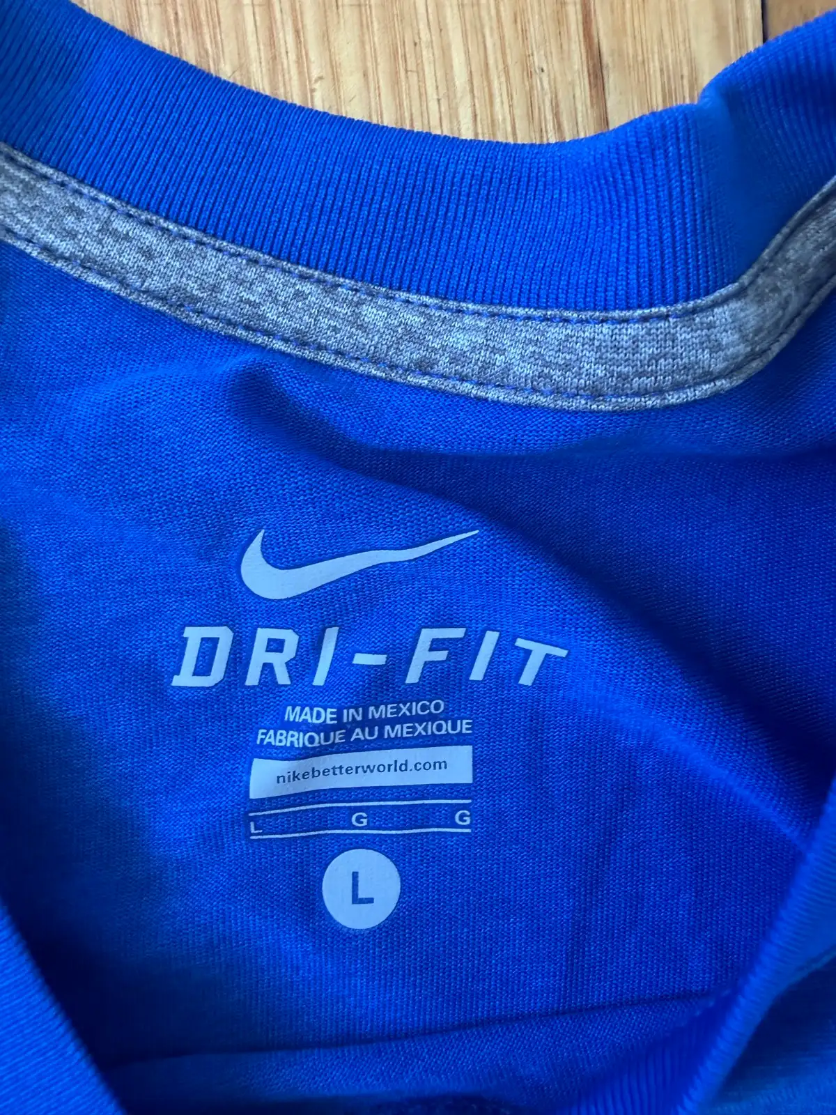 Nike dry fit fitness tee size L – photo 2